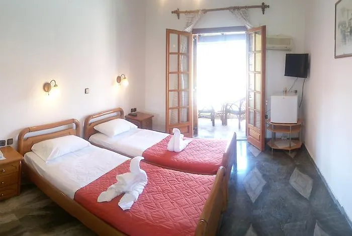 Regina Hotel 3*